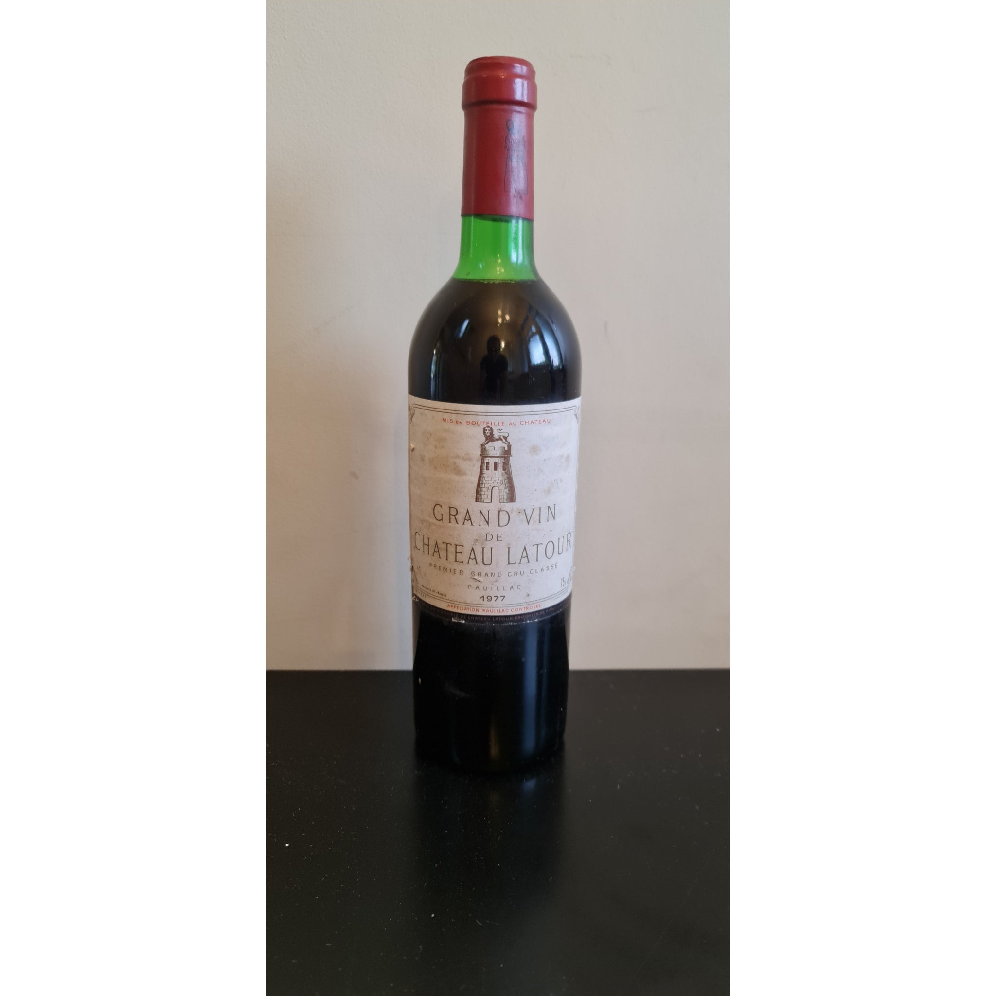 Chateau Latour 1977, 1er Cru Classé, Pauillac, 1x750ml, DUTY PAID